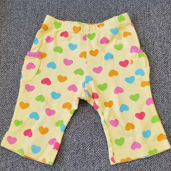 Carter Baby Girl Pants with Pockets Size 3m🩷💙🩷 - Picture 1 of 4